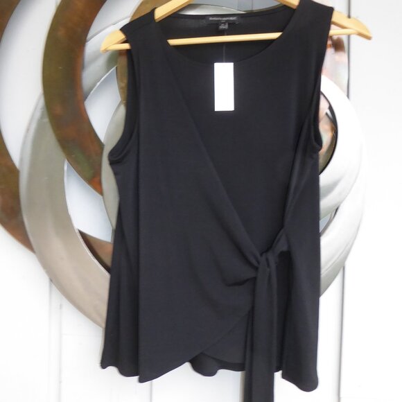 Crossbody V-neck sleeveless Jersey Tie Top, Size M. New with tags - Picture 2 of 5